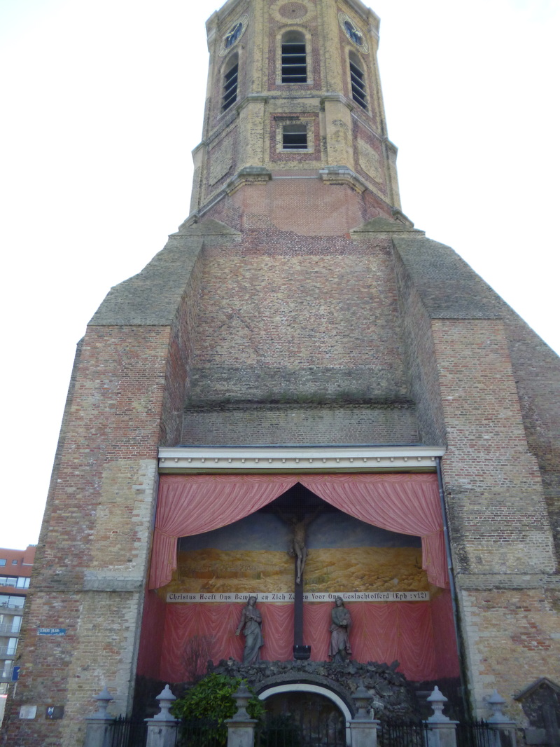 Wieża kościoła św. Piotra w Ostendzie. Belgia. 