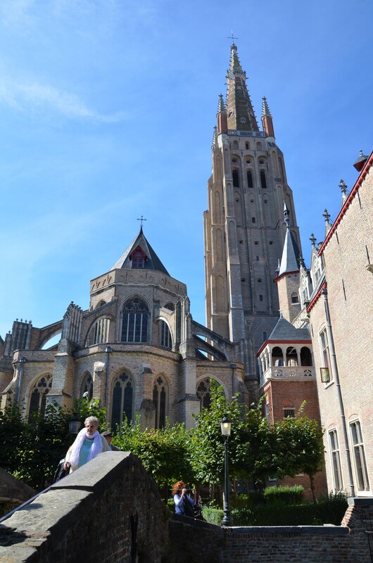 
Kościół Najświętszej Marii Panny w Brugii. Belgia. 
Church of Our Lady in Bruges. Belgium.