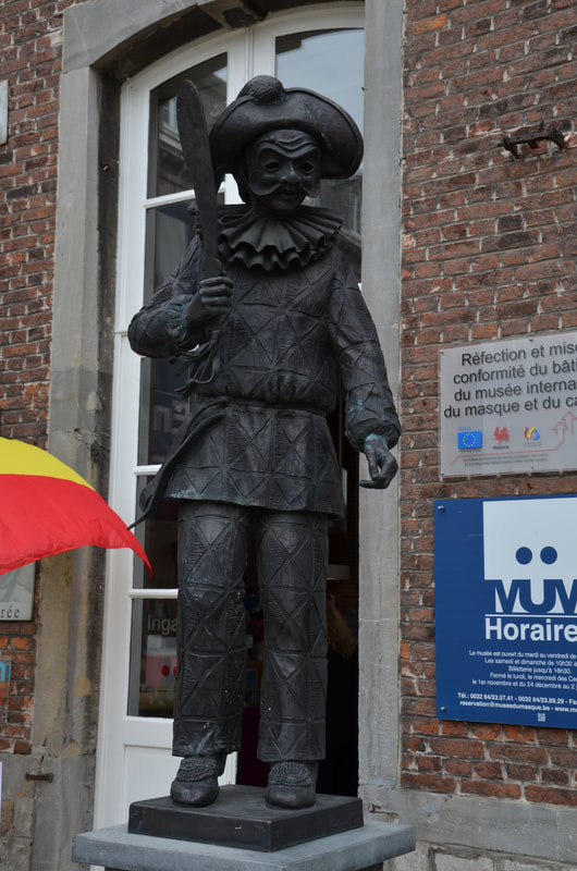 Karakter van de Harlekijn, een van de belangrijkste helden van het carnaval van Binche. België. 