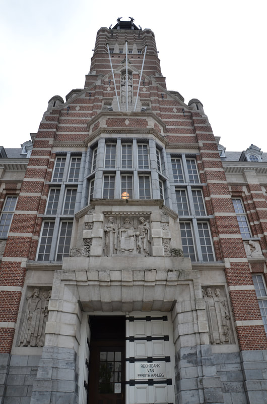 Gerechtsgebouw te Dendermonde. België. 
